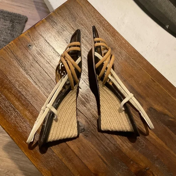 Tory Burch Multi-Strap Esppadrille Wedge Sandals Cantucci-Light Cream Size 7 - Picture 6 of 9